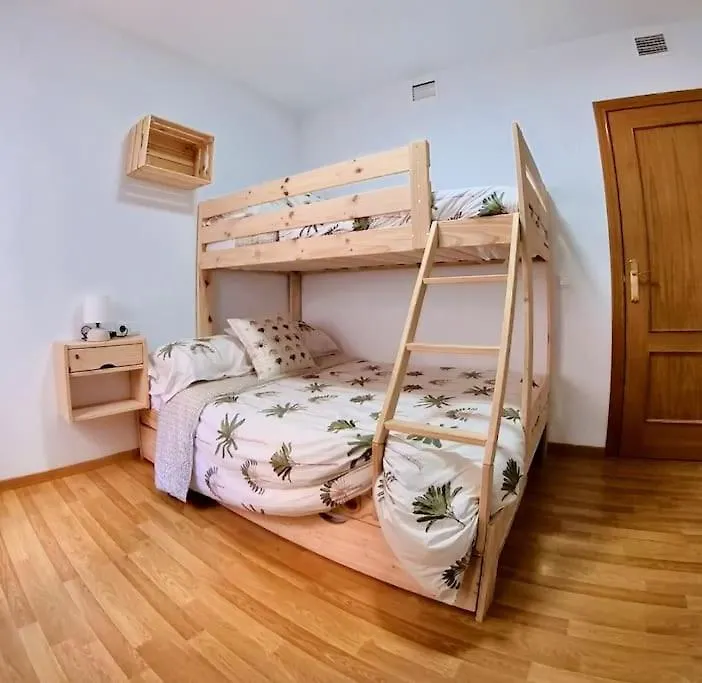 Moderno Y Confortable Apartamento En Gueejar Sierra, Con Aparcamiento, Terraza, Wi-Fi Spain