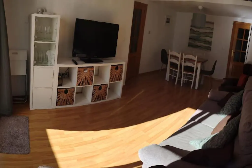 Moderno Y Confortable Apartamento En Gueejar Sierra, Con Aparcamiento, Terraza, Wi-Fi Apartment Guejar Sierra
