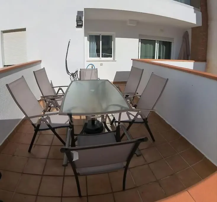 Moderno Y Confortable Apartamento En Gueejar Sierra, Con Aparcamiento, Terraza, Wi-Fi Apartment