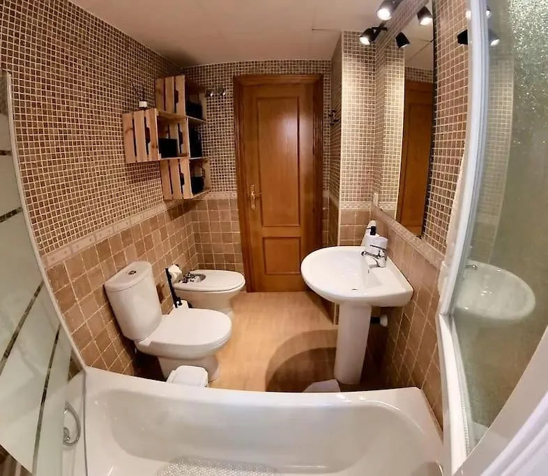 Moderno Y Confortable Apartamento En Gueejar Sierra, Con Aparcamiento, Terraza, Wi-Fi