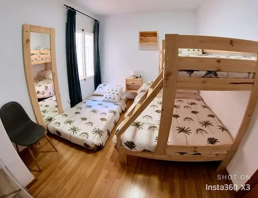 Apartment Moderno Y Confortable Apartamento En Gueejar Sierra, Con Aparcamiento, Terraza, Wi-Fi