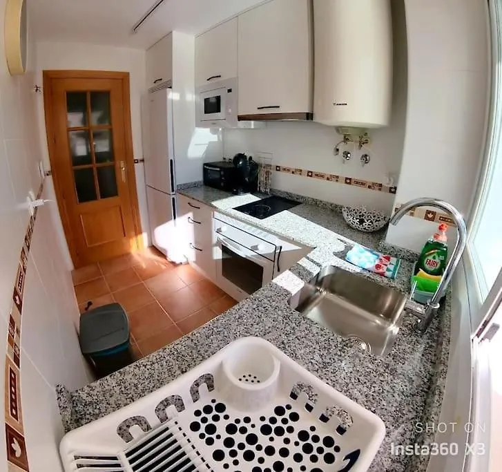 Moderno Y Confortable Apartamento En Gueejar Sierra, Con Aparcamiento, Terraza, Wi-Fi Apartment